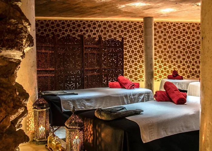 Riad Medina Mudejar Baños Arabes